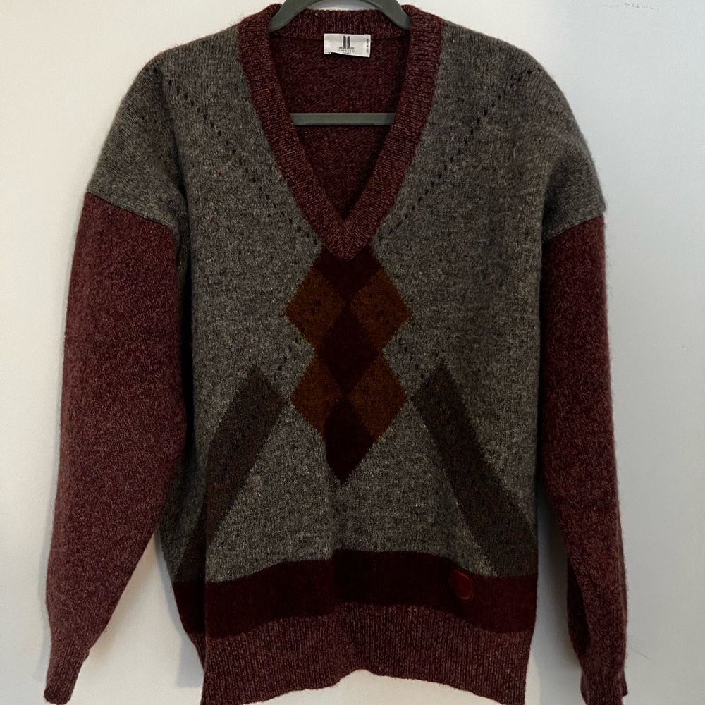 70s Vintage Italian V-Neck Sweater Medium
